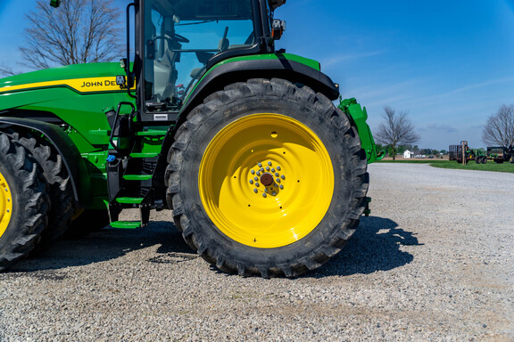 Used 2025 John Deere 8R 310 Row Crop Tractors at Koenig Equipment in Urbana, OH - Photo9