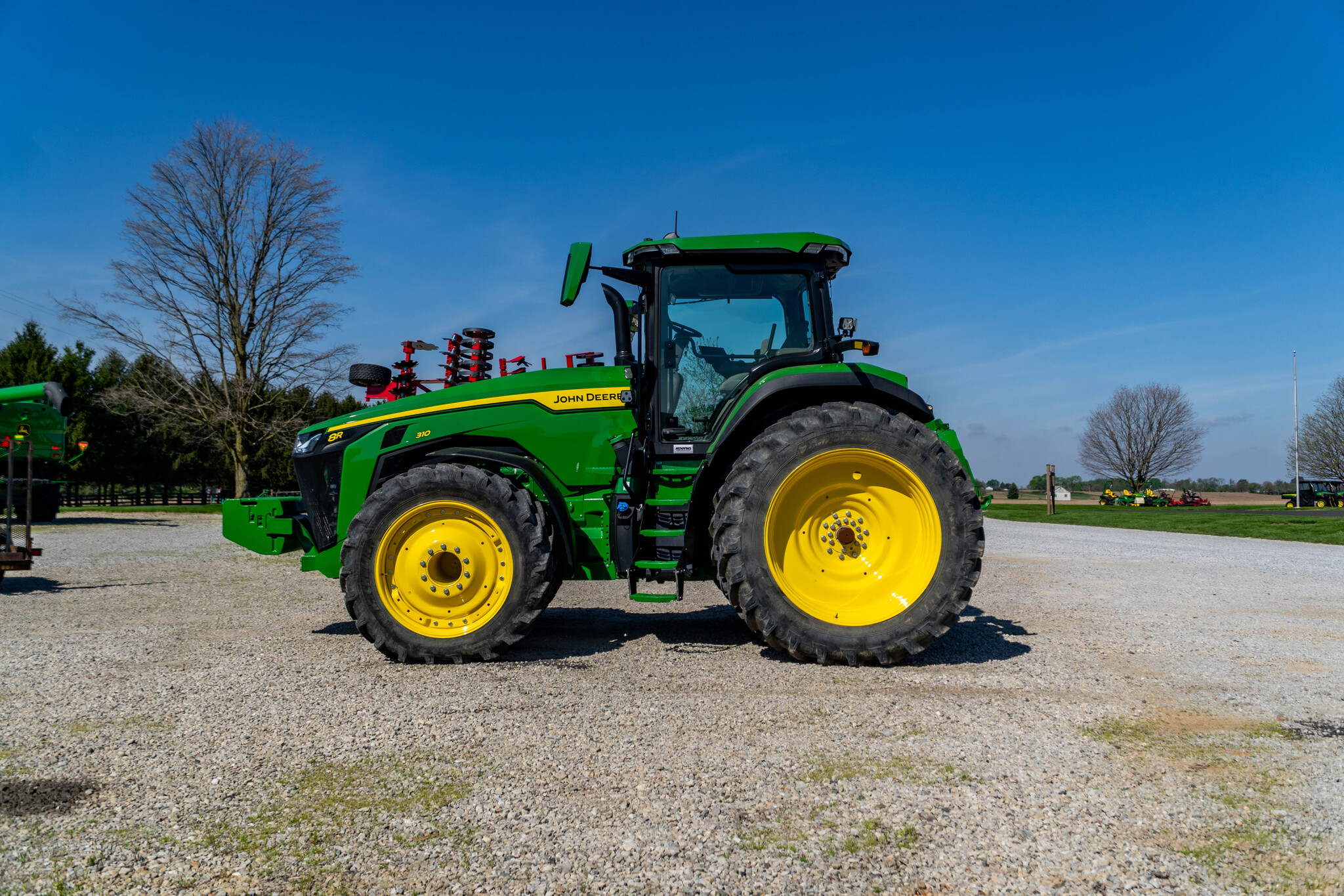 Used 2025 John Deere 8R 310 Row Crop Tractors at Koenig Equipment in Urbana, OH - PhotoXL1