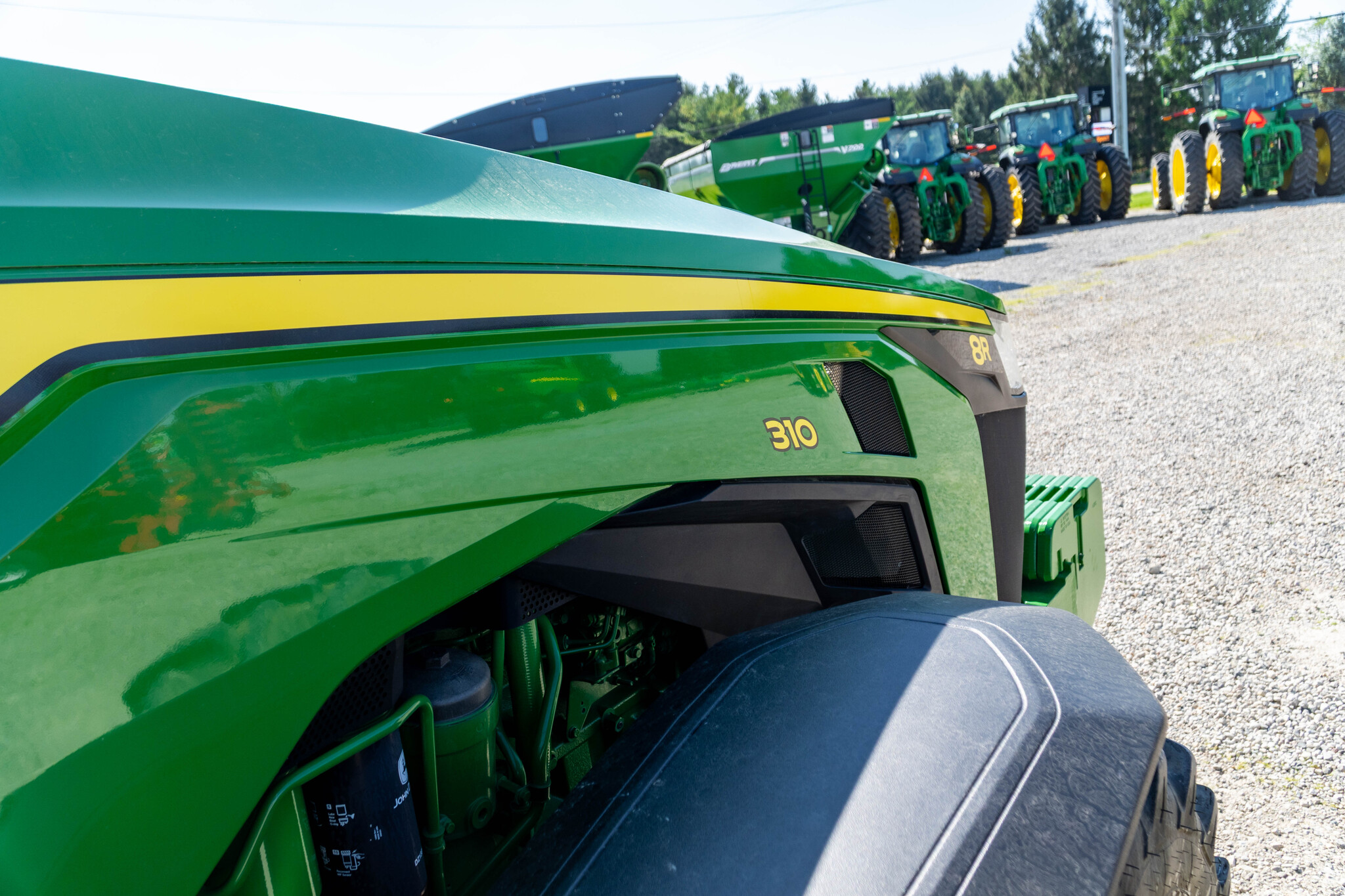 Used 2025 John Deere 8R 310 Row Crop Tractors at Koenig Equipment in Urbana, OH - PhotoXL23