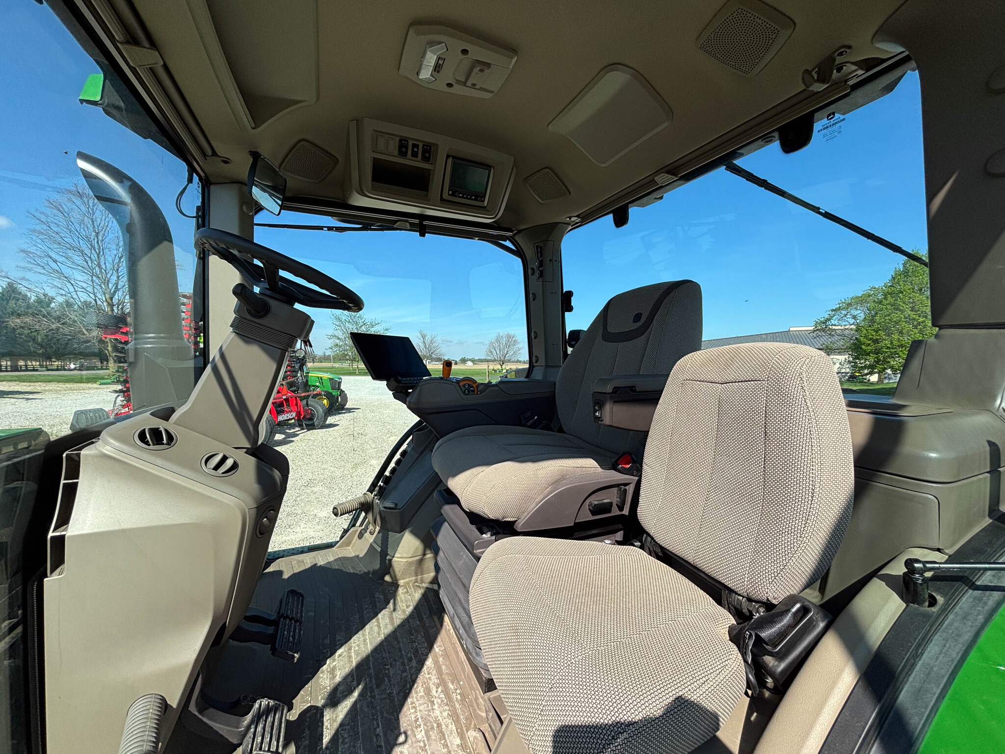 Used 2025 John Deere 8R 310 Row Crop Tractors at Koenig Equipment in Urbana, OH - PhotoXL27