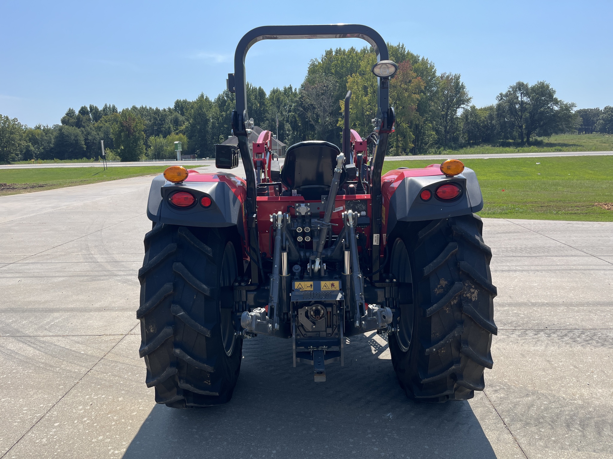 2021 Massey Ferguson 4707 Image 13