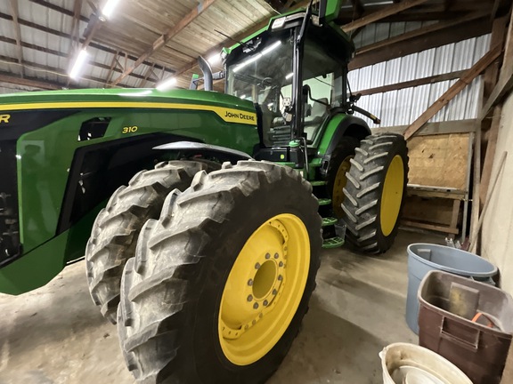 Photo of 2021 John Deere 8R 310