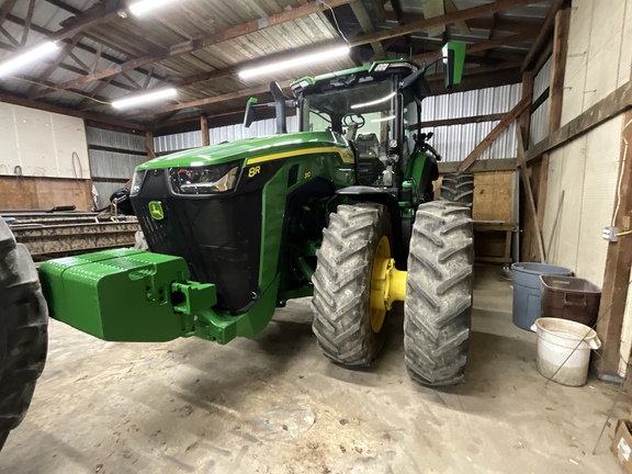 Photo of 2021 John Deere 8R 310