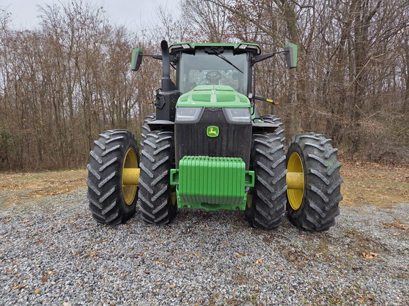 Photo of 2021 John Deere 8R 310