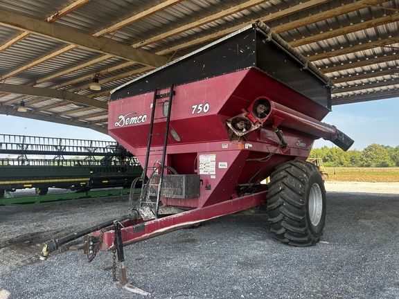 Photo of Demco 750