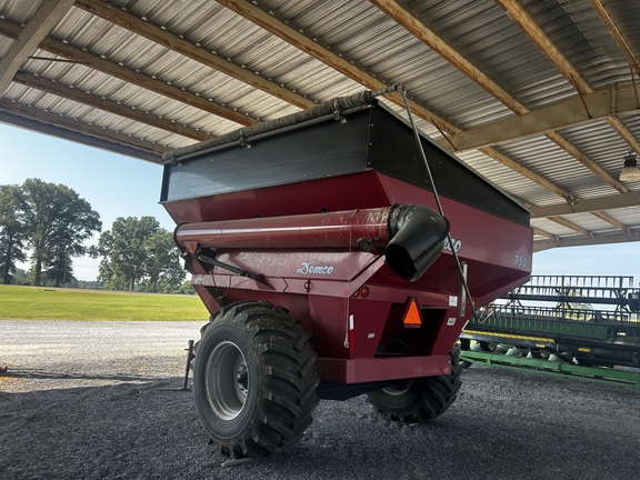 Photo of Demco 750