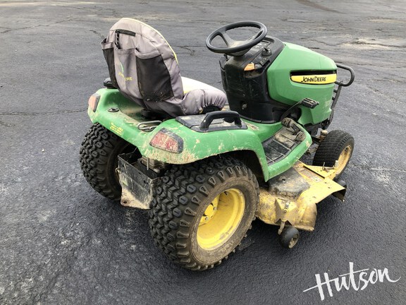 Photo of 2011 John Deere X530