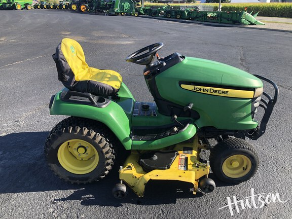 Photo of 2011 John Deere X530