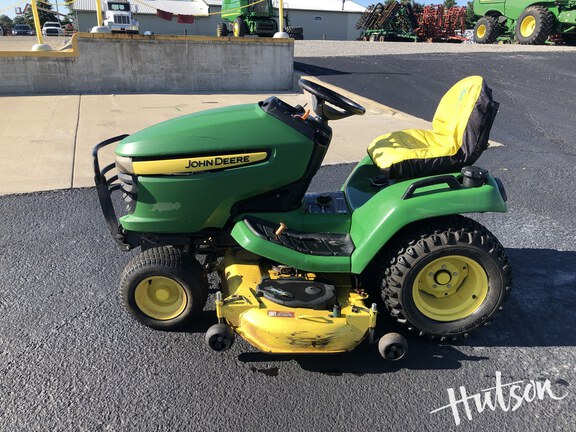 Photo of 2011 John Deere X530