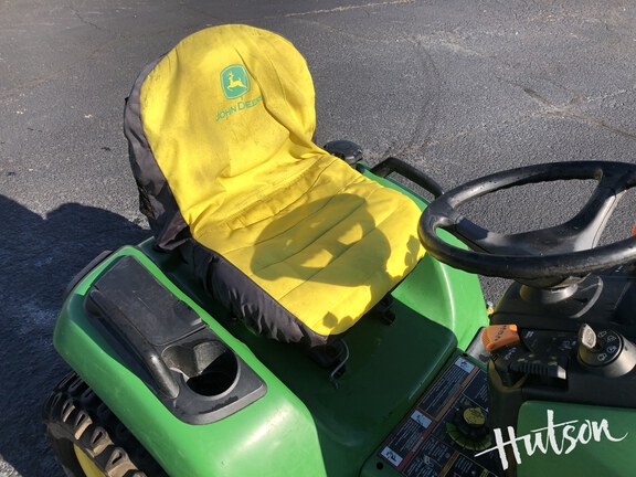 Photo of 2011 John Deere X530