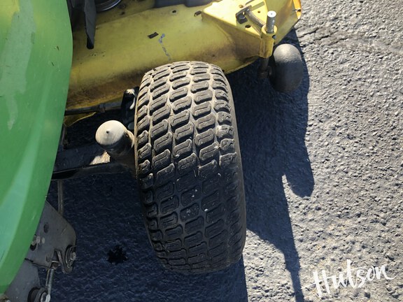 Photo of 2011 John Deere X530