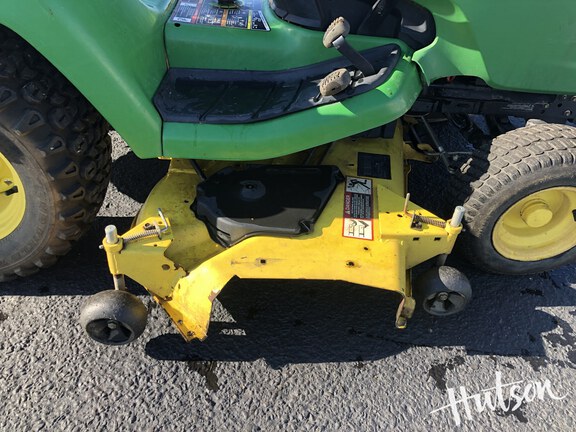 Photo of 2011 John Deere X530