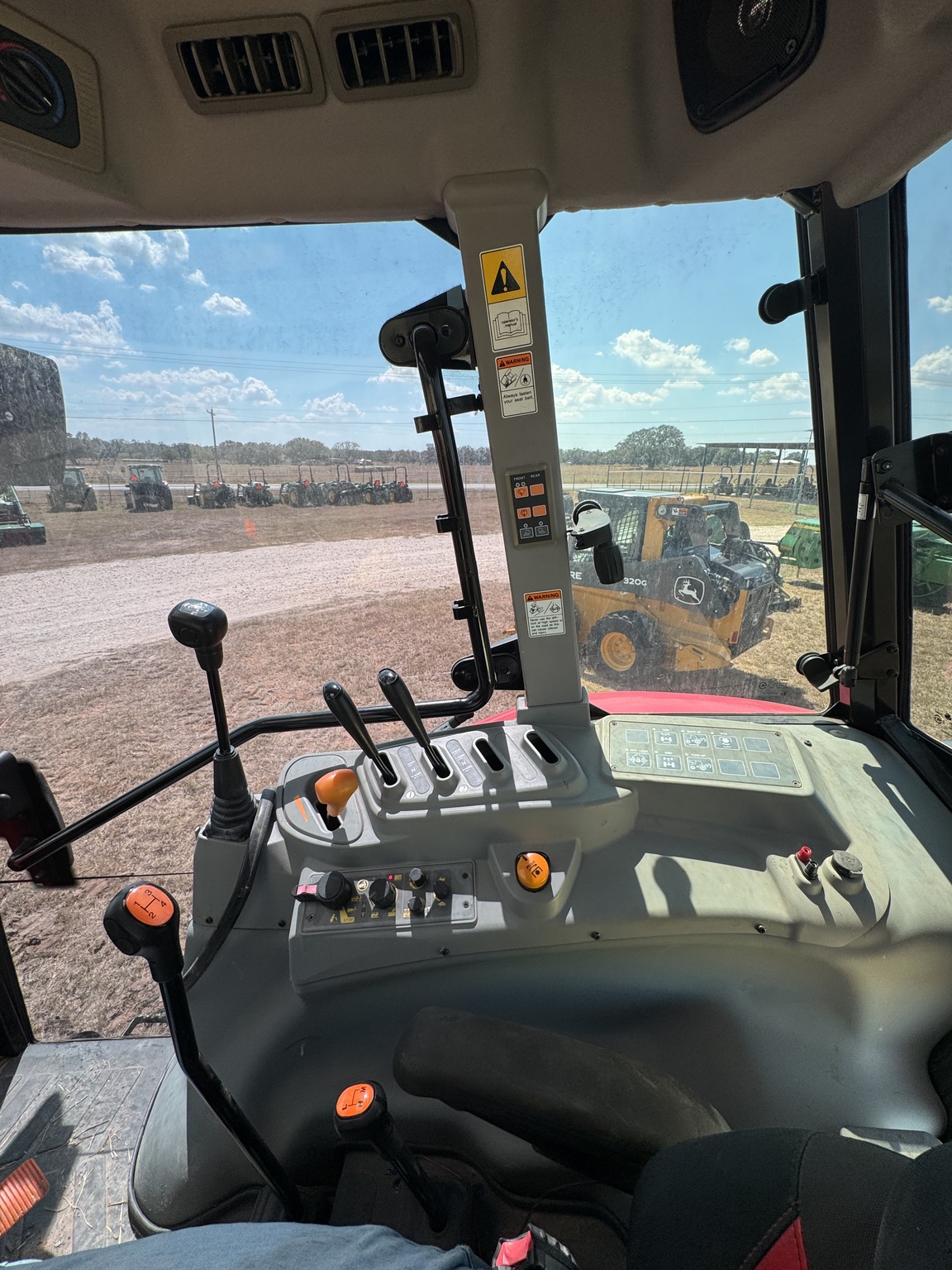 2019 Mahindra 9125 Image 8