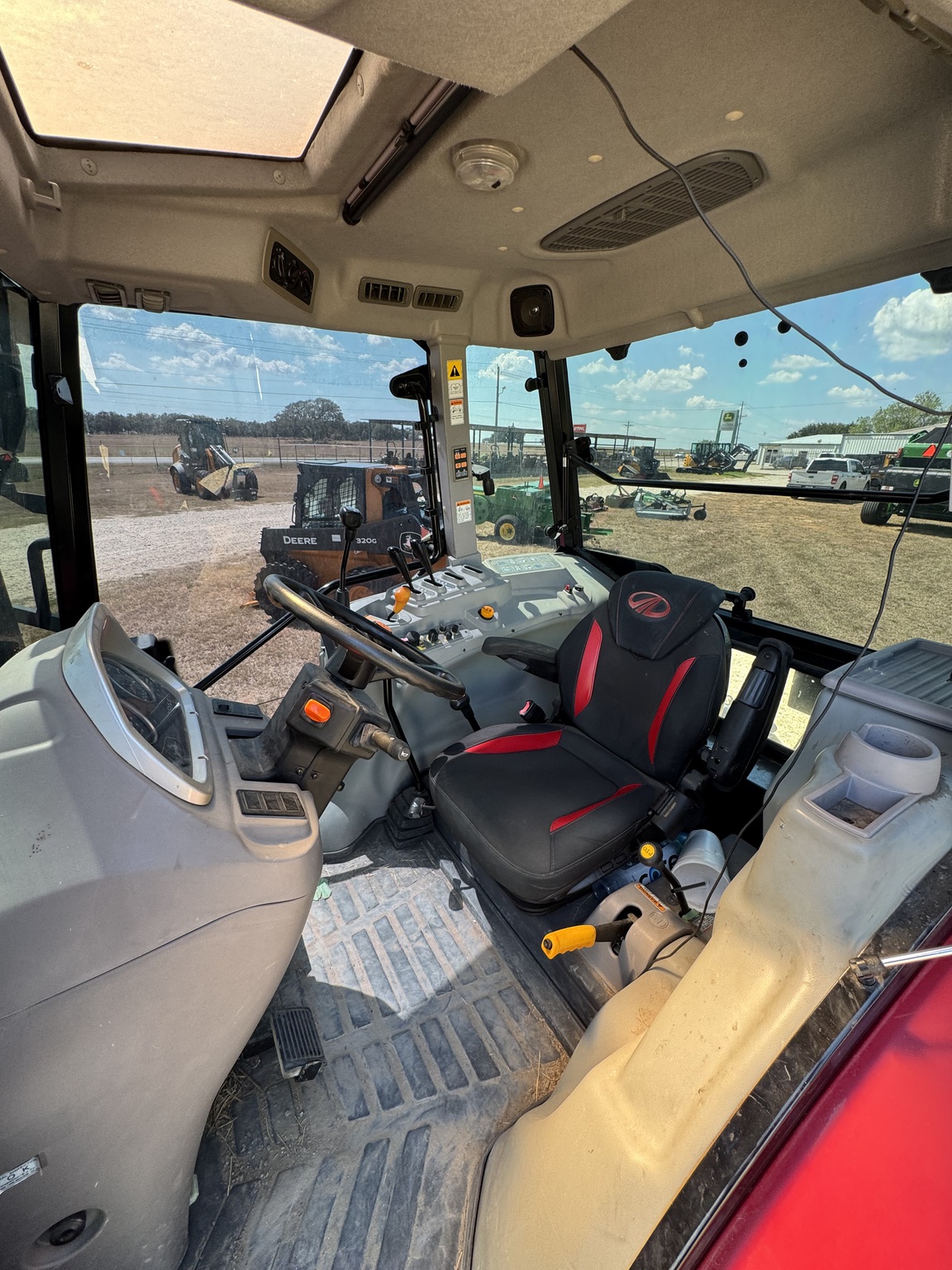 2019 Mahindra 9125 Image 11