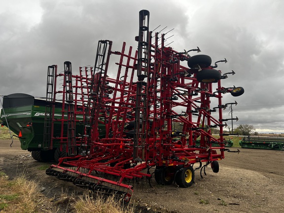 2023 Sunflower 5056 - Photo3