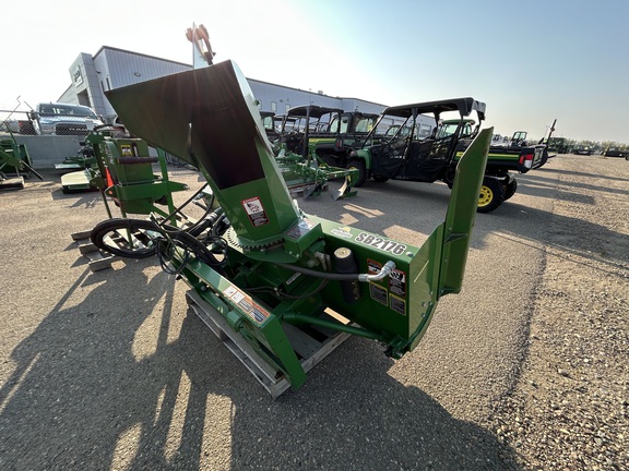 Used 2011 John Deere SB2176 Compact Utility Tractor Attachments at Horizon Ag & Turf in Lloydminster, AB - Photo2