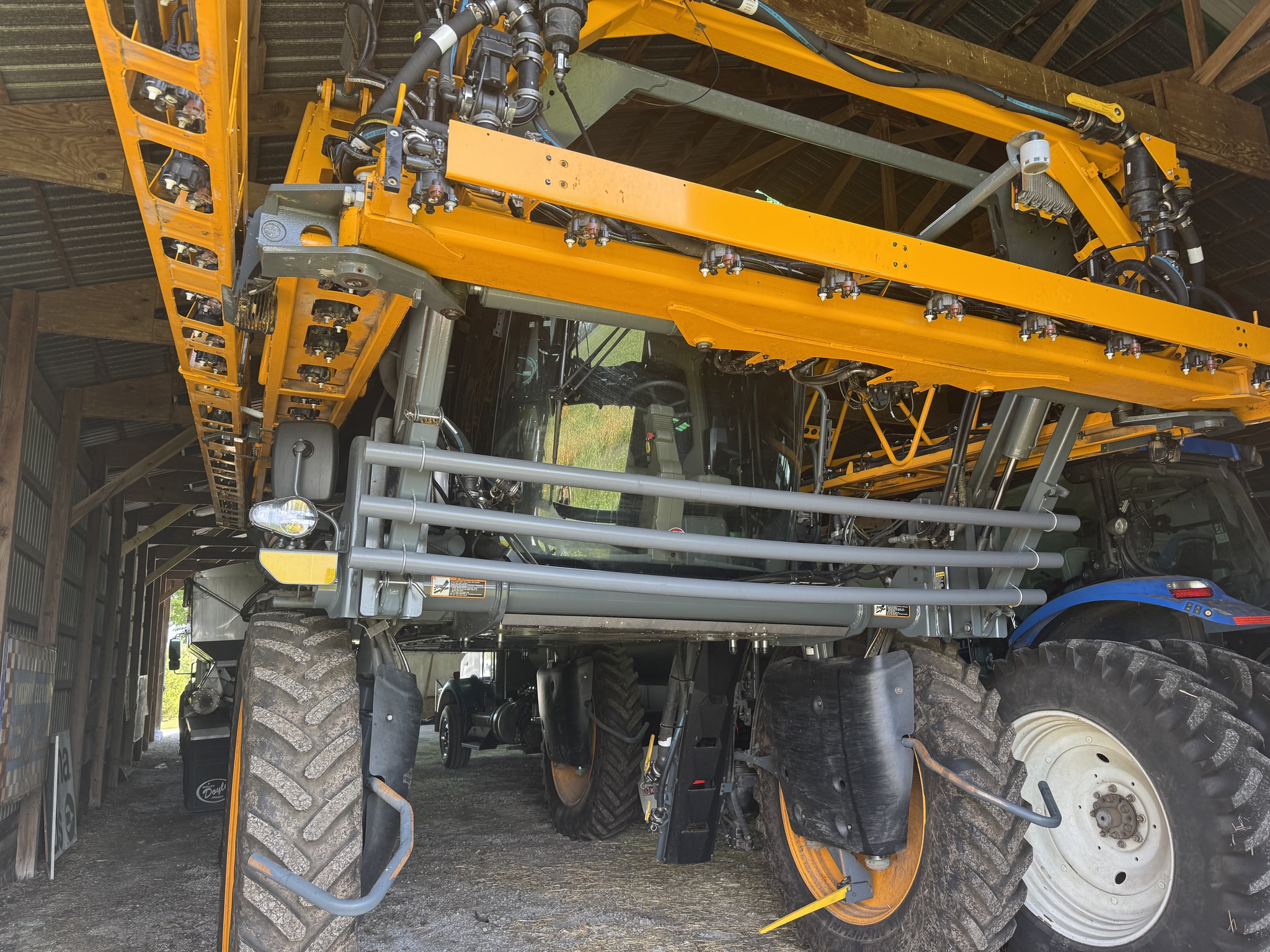 2025 Hagie STS16 Image 1