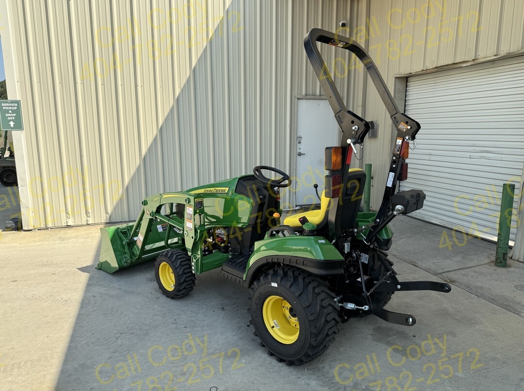 2025 John Deere 1023E (0% INTEREST @239.99/MTH) Image 8
