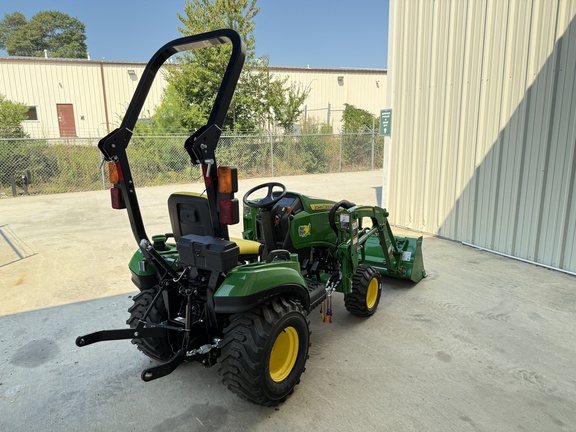 2026 John Deere 1023E-8