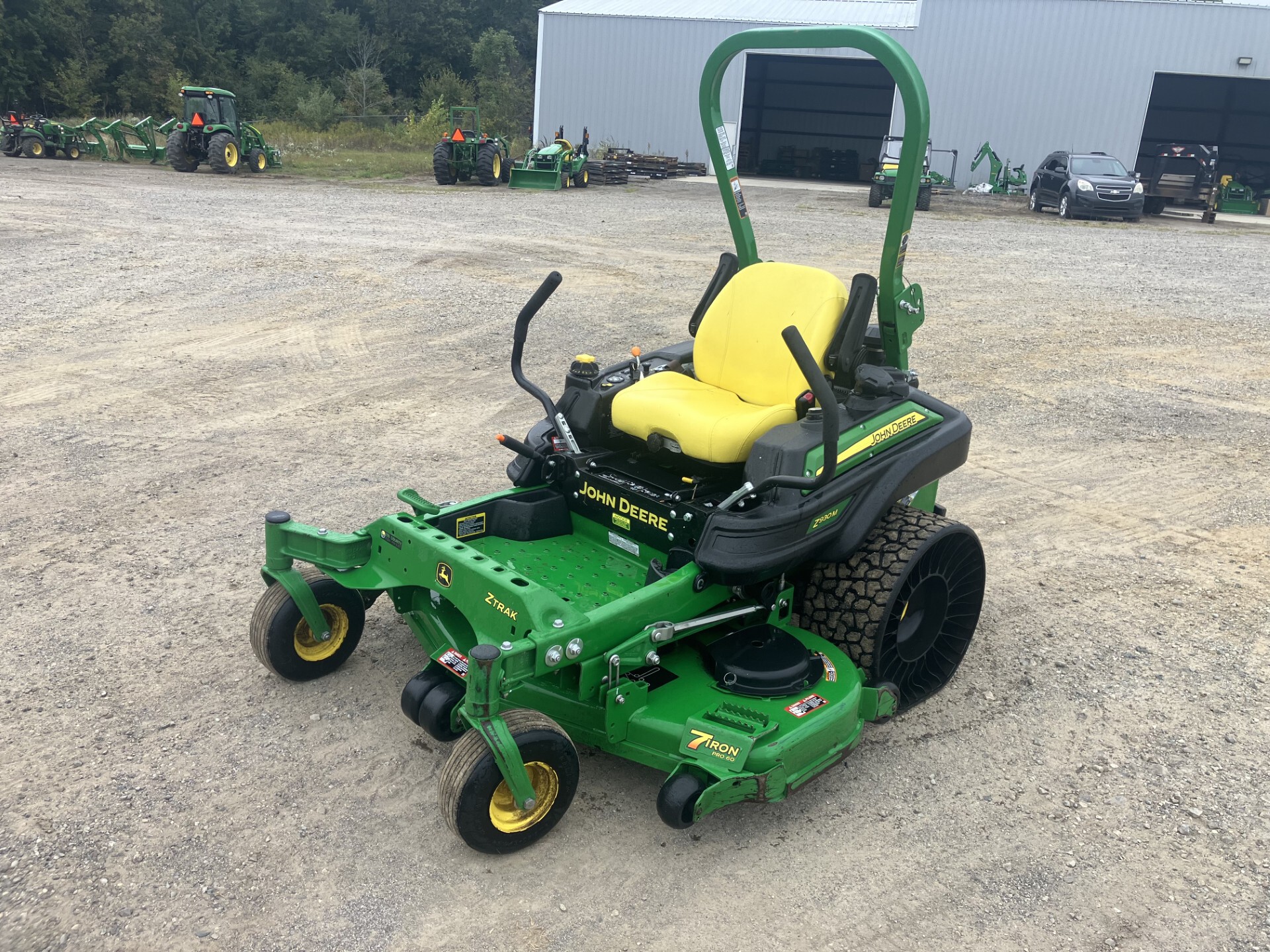 2019 John Deere Z930M Image 1