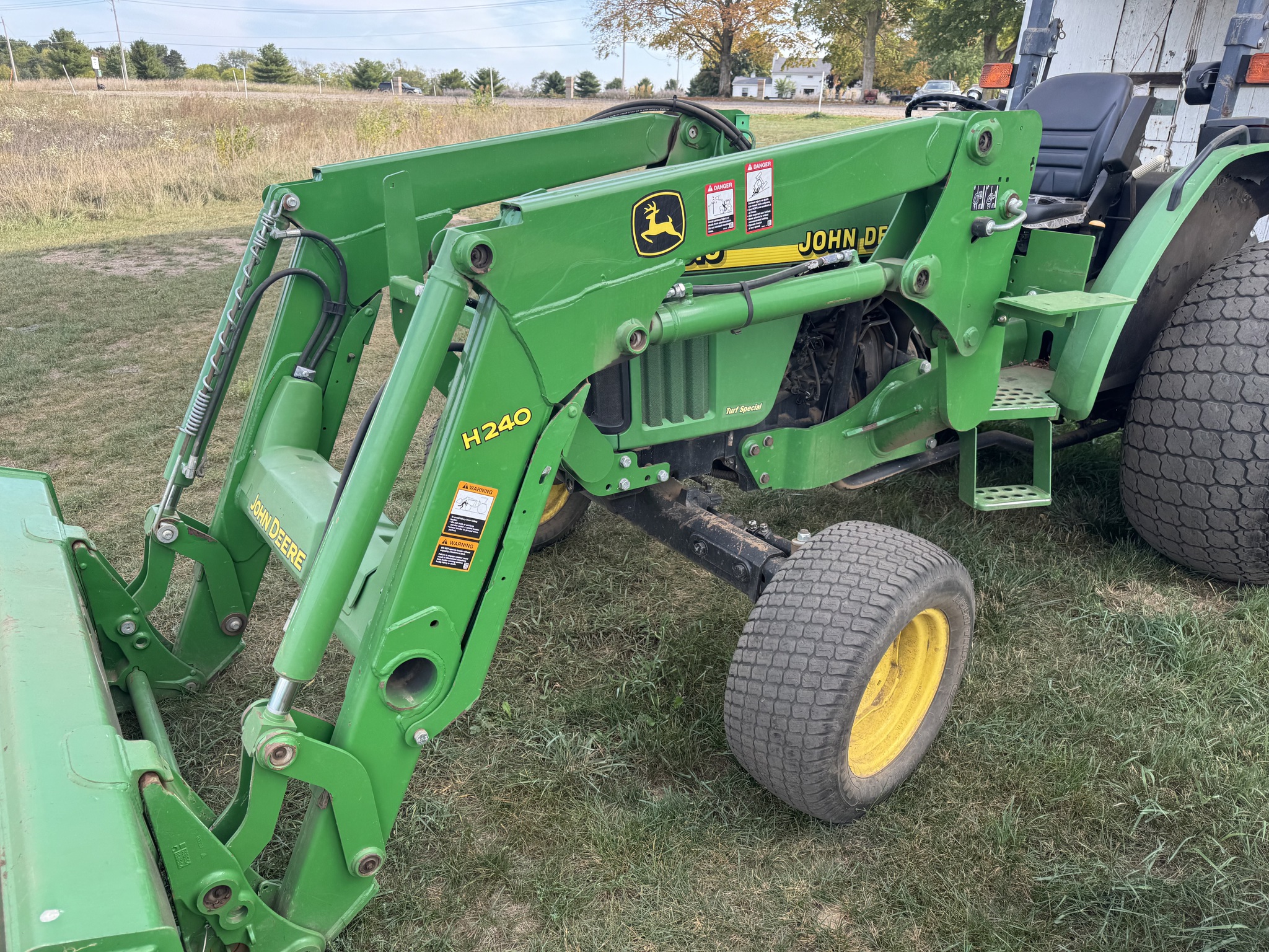 1998 John Deere 5310 Image 2