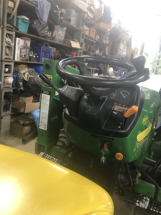 Photo of 2004 John Deere 4410