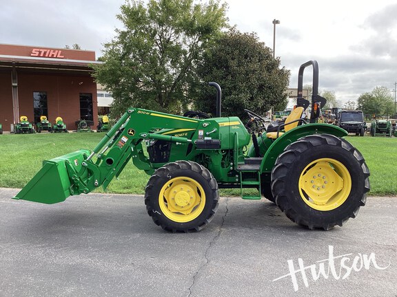 Photo of 2024 John Deere 5067E