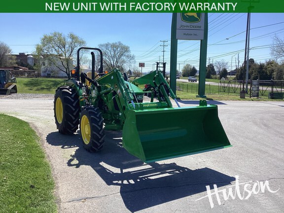 Photo of 2024 John Deere 5067E