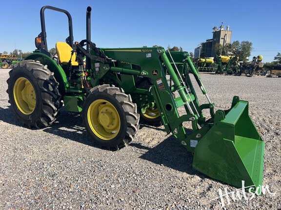 Photo of 2024 John Deere 5075E