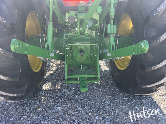 Photo of 2024 John Deere 5075E