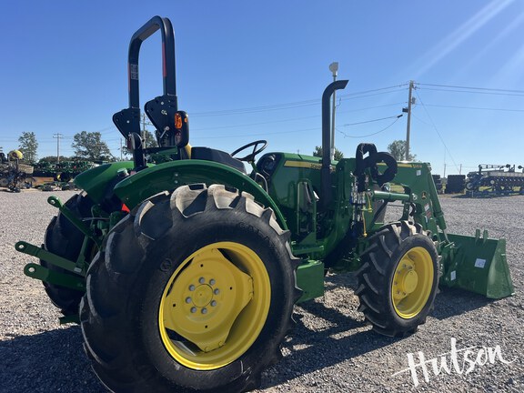 Photo of 2024 John Deere 5075E