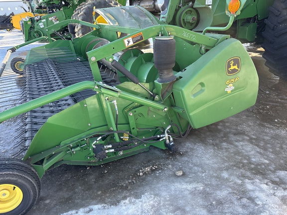 Used 2018 John Deere S780 Combines at Horizon Ag & Turf in Lloydminster, AB - Photo5