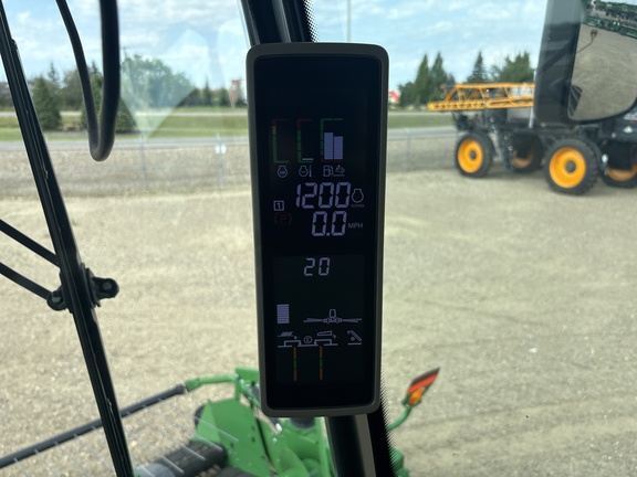 Used 2018 John Deere S780 Combines at Horizon Ag & Turf in Lloydminster, AB - Photo22