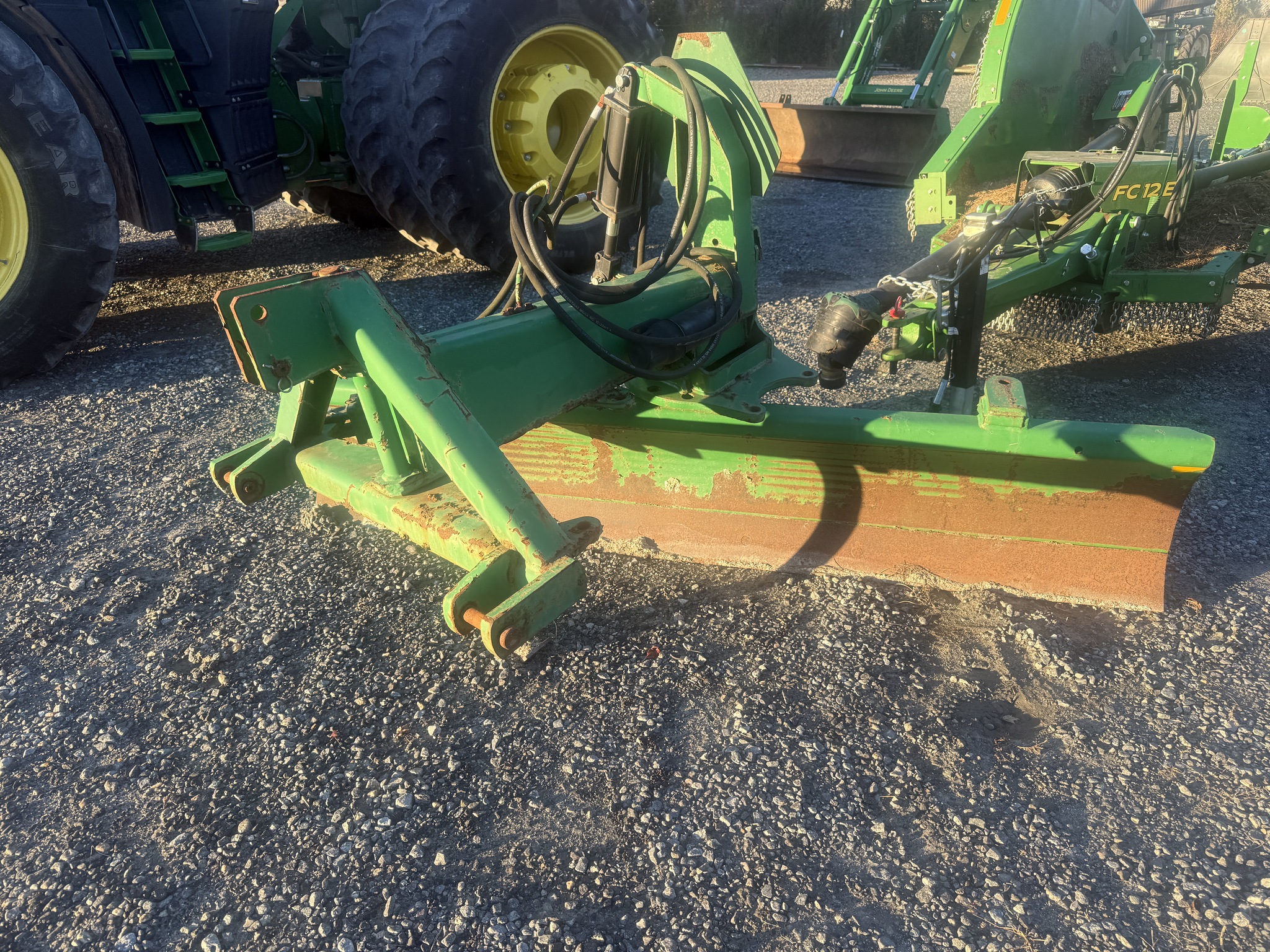 2018 Frontier RB2308 Image 1