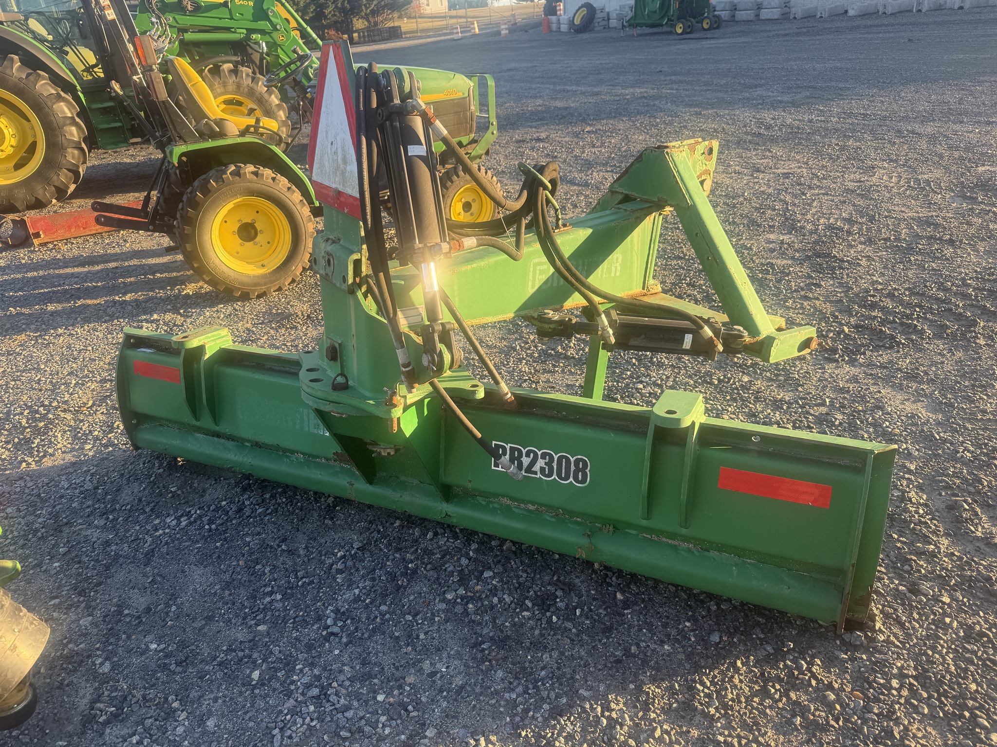 2018 Frontier RB2308 Image 5