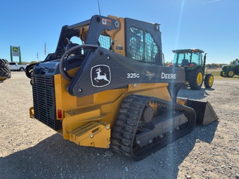 2023 John Deere 325G Image 4