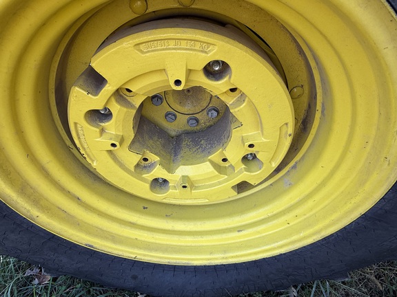 Photo of 2024 John Deere 5120M