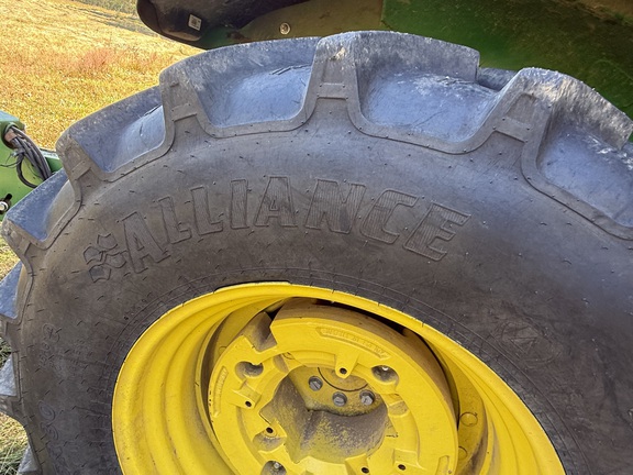 Photo of 2024 John Deere 5120M