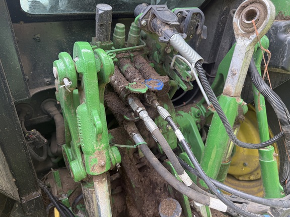 Photo of 2024 John Deere 5120M