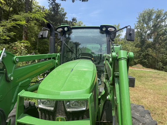 Photo of 2024 John Deere 5120M