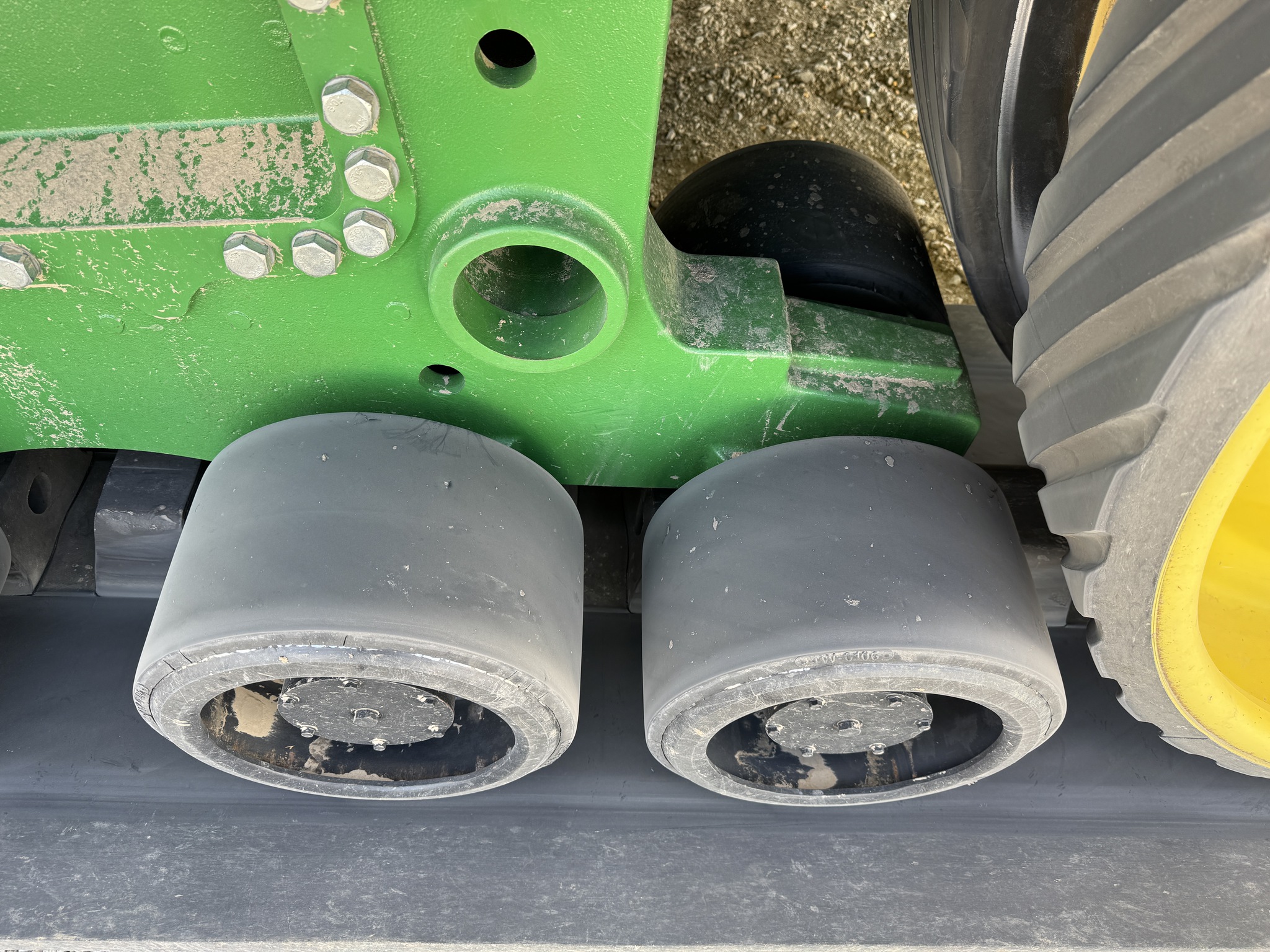 2015 John Deere 9520RT Image 34