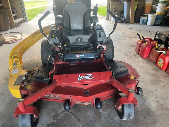 Photo of 2016 Exmark LZX940EKC