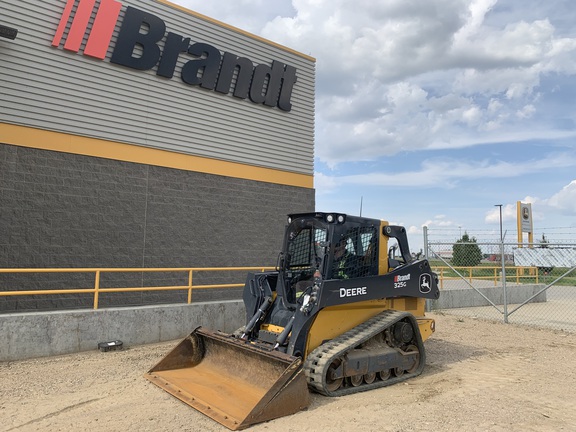 Photo of 2023 John Deere 325G