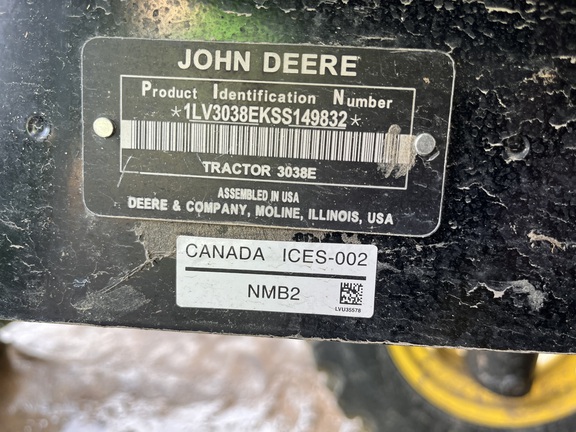 2025 John Deere 3038E - Photo37