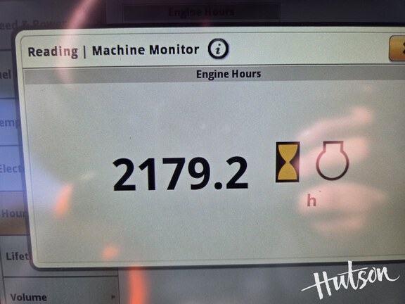 Photo of 2018 John Deere R4030