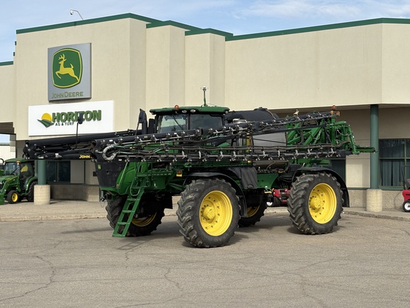  John Deere R4045