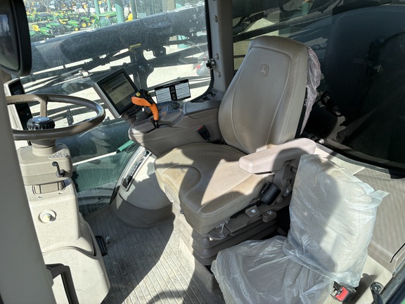 Used 2019 John Deere R4045 Self Propelled Sprayers at Horizon Ag & Turf in Edmonton West, AB - Photo32