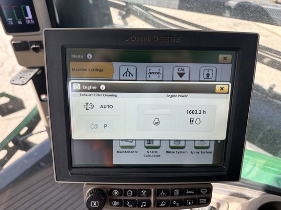 Used 2019 John Deere R4045 Self Propelled Sprayers at Horizon Ag & Turf in Edmonton West, AB - Photo36