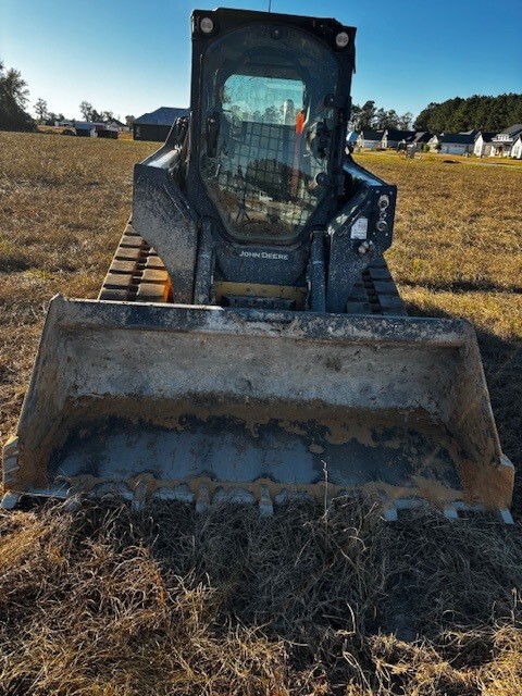 2024 John Deere 325G Image 1