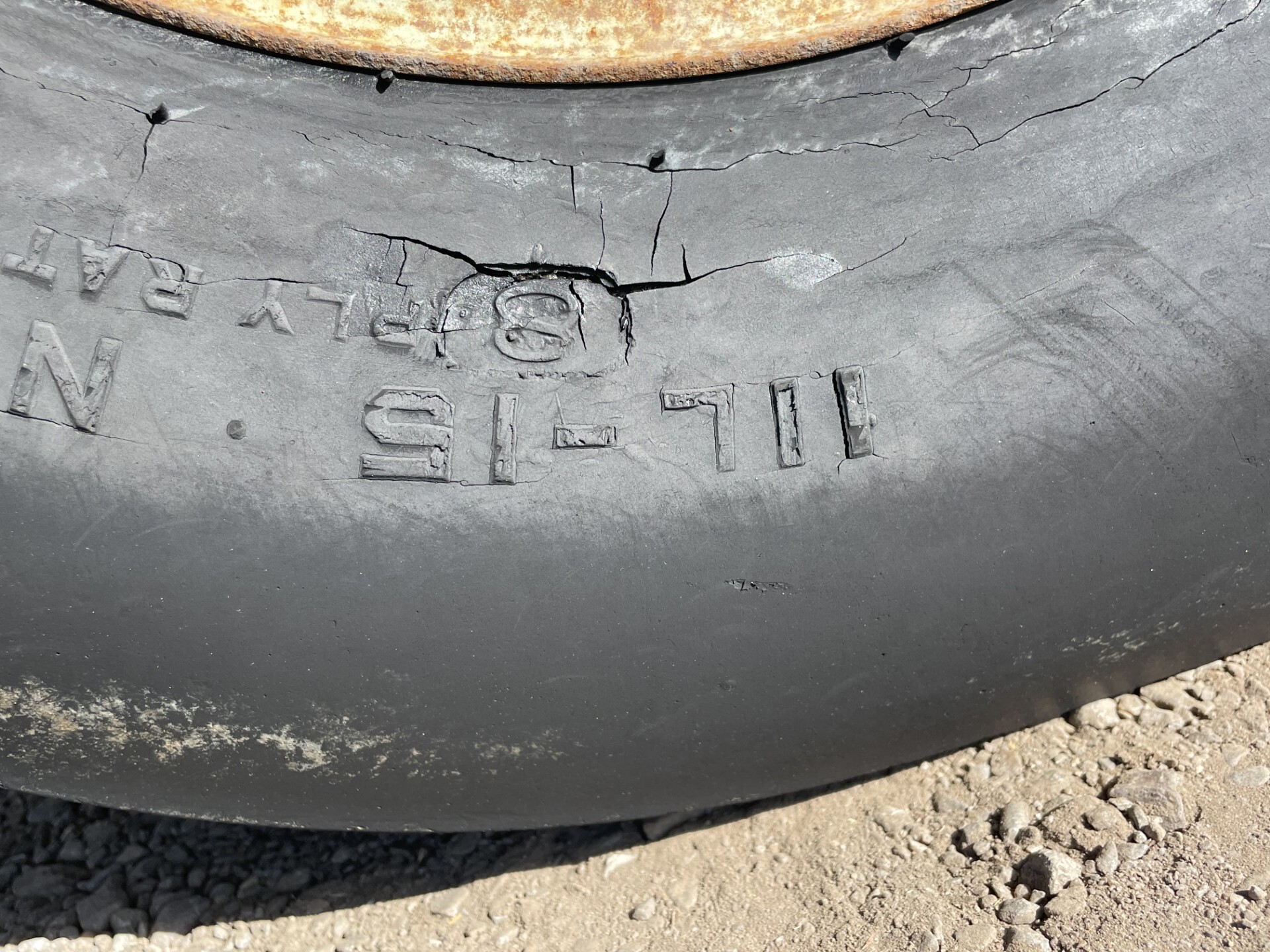 1974 Other Spreader Image 9